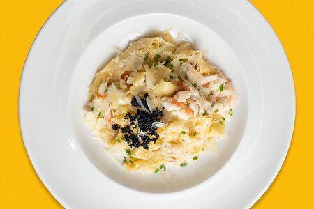 Домашняя паста с крабом