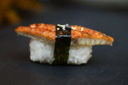 Суши Речной угорь Унаги