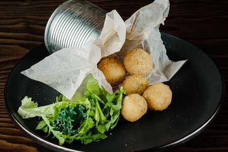 Сырные шарики с беконом