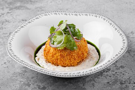 Крокет из лосося с креветкой