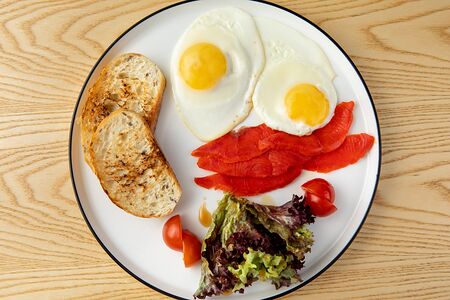 Дальневосточный завтрак с красной рыбкой