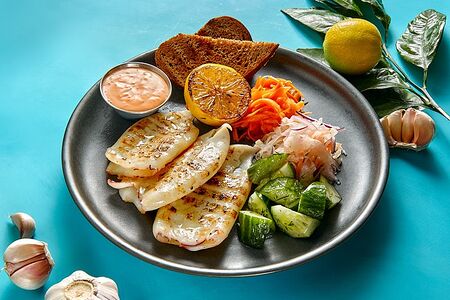 Кальмар на гриле