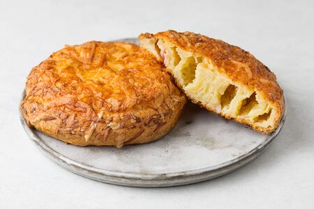 Слойка с картофелем и грудинкой