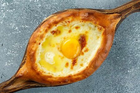 Хачапури по-аджарски