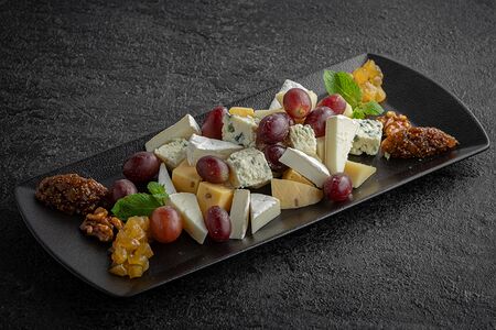 Сырная тарелка