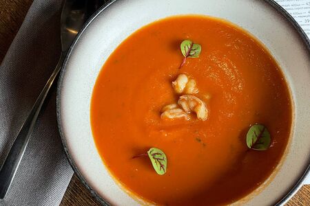 Томатный крем-суп с креветкой