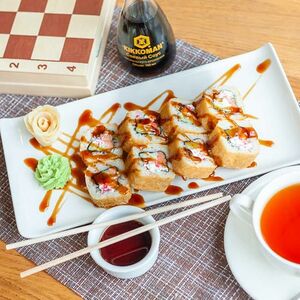 Ролл с мидиями в темпуре