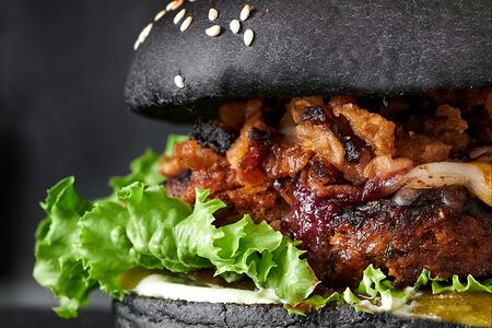 Фирменный бургер Лето