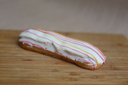 Эклер Манго-Абрикос