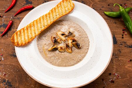 Крем-суп грибной