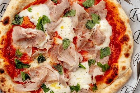 Домашняя ветчина и страчателла