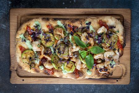 Римская пицца Креветка с цукини