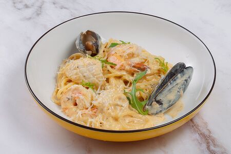 Спагетти с морепродуктами