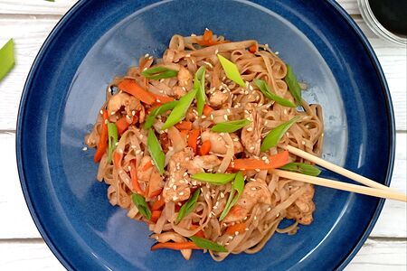 Лапша Удон с куриным филе