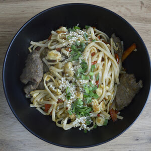 Перечная говядина с рисом