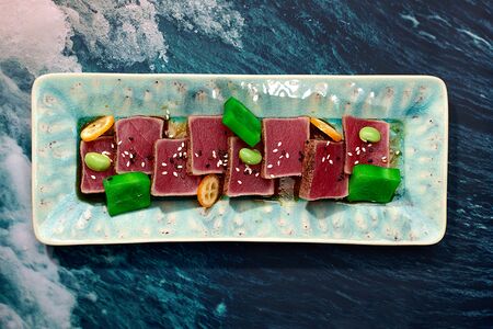 Татаки Тунец