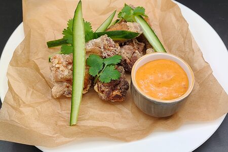 Крылышки с соусом карри