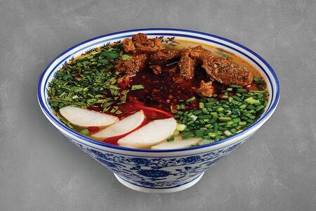 Лапша с тушеной говядиной