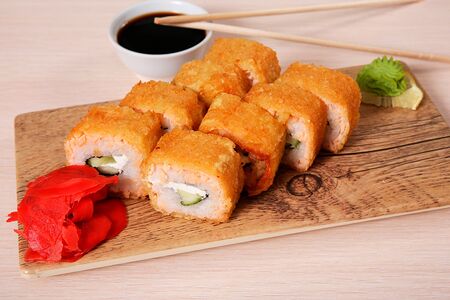 Филадельфия темпура 6 штук