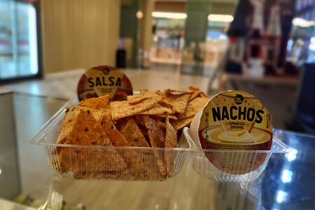 Double начос Тайский перец, соусы сырный и сальса