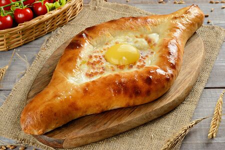 Хачапури по-аджарски