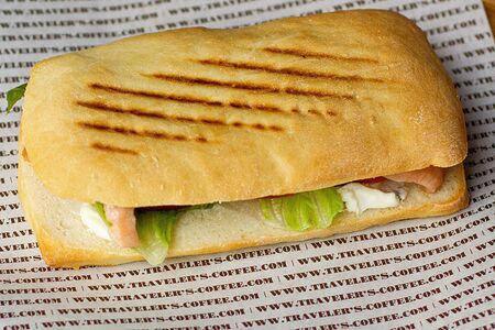 Сэндвич с лососем