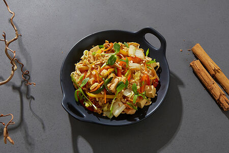 Пад тай с цыплёнком