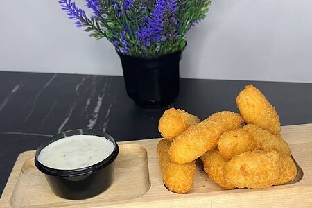 7 сырных палочек