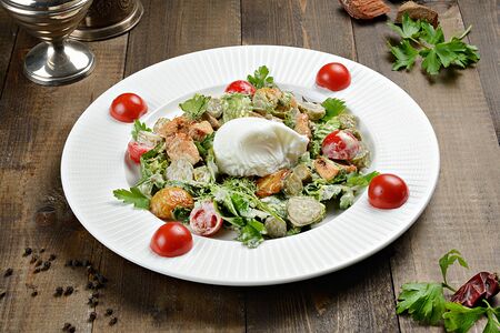 Теплый салат с телятиной