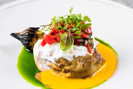 Печеный баклажан со страчателлой