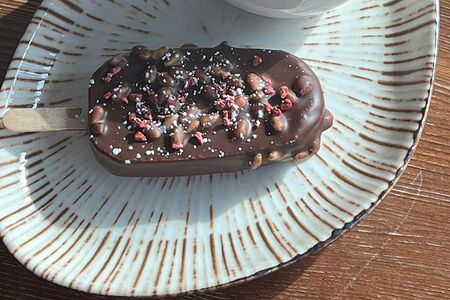 Муссовое пирожное Эскимо