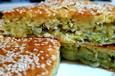 Пирог с капустой и грибами