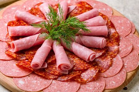 Колбасная нарезка