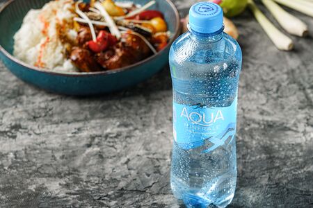 Вода Aqua Minerale без газа