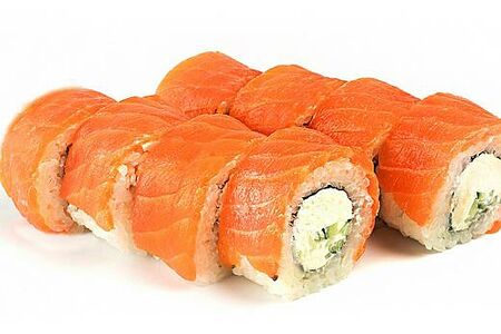 Ролл фила с копченым лососем