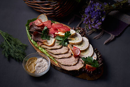 Мясное ассорти