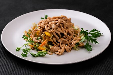 Салат Ядон с курицей