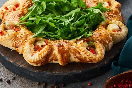 Слоеный пирог с индейкой