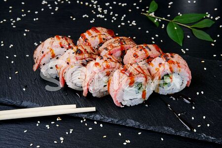 Опаленный с тунцом