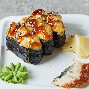 Суши запечённые с угрем