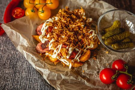 Фри-bomb с говяжьей колбаской