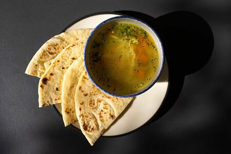 Суп куриный