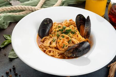 Лингвини с морепродуктами