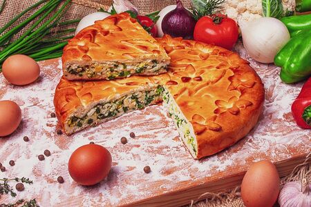 Пирог Зеленый лук и яйцо