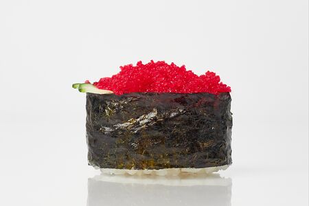 Гункан с тобико