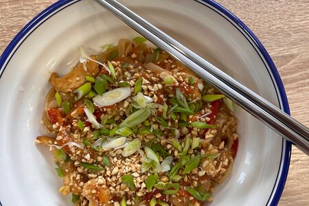 Пад тай с цыпленком