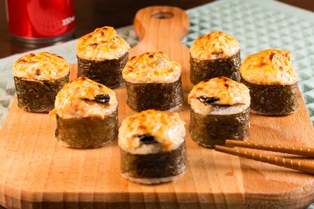 Роллы Горячие с мидией