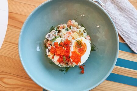 Оливье с мраморной говядиной