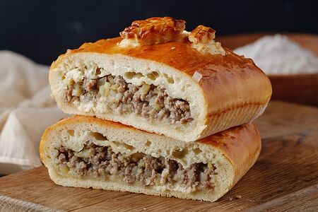 Пирог с мясом и картофелем