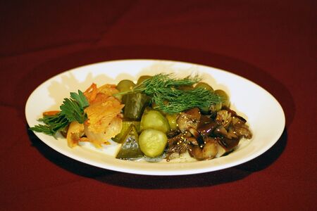 Ассорти из домашних солений